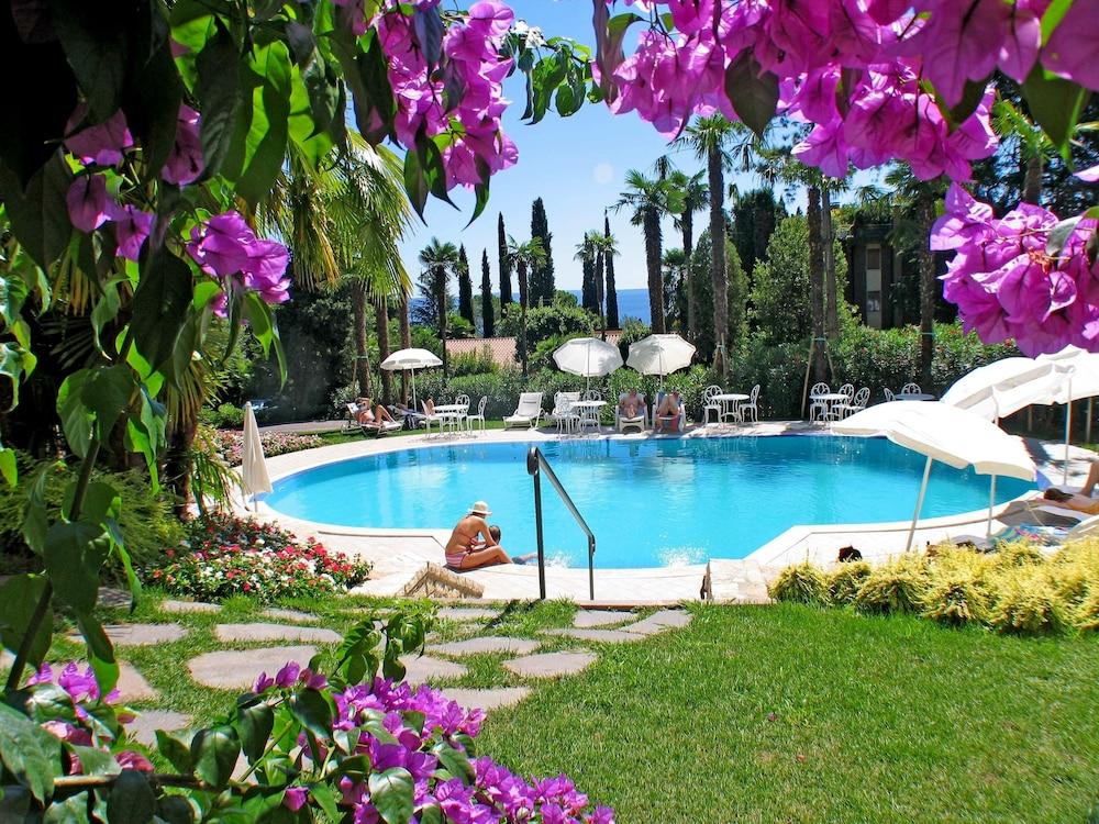 גרדונה ריביירה Villa Sofia Hotel מראה חיצוני תמונה