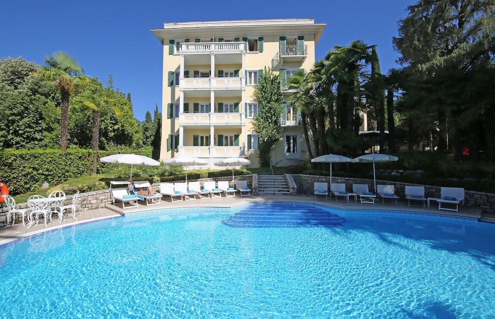 גרדונה ריביירה Villa Sofia Hotel מראה חיצוני תמונה
