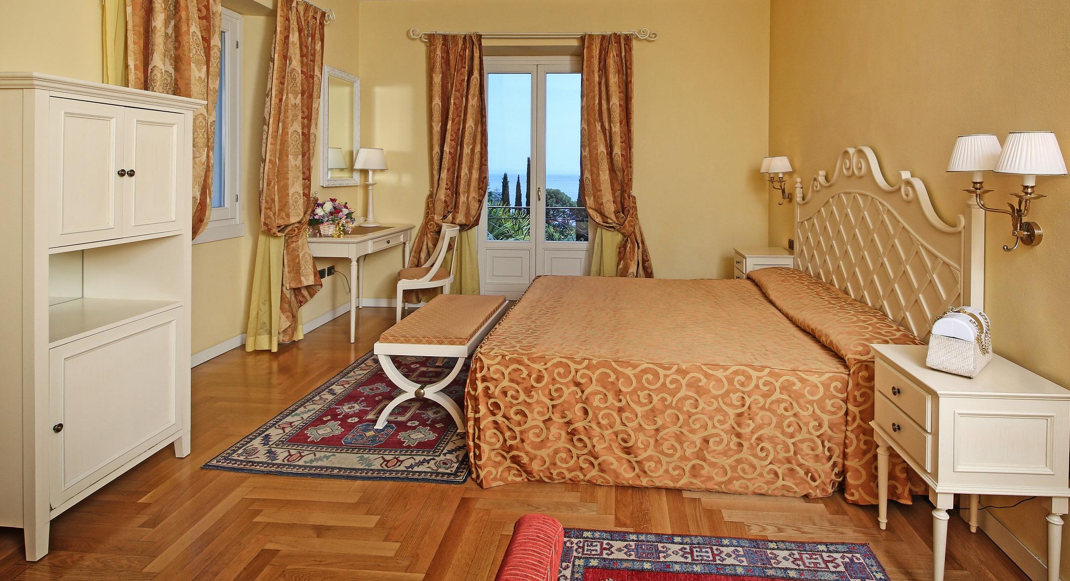 גרדונה ריביירה Villa Sofia Hotel מראה חיצוני תמונה