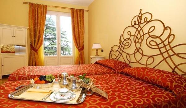 גרדונה ריביירה Villa Sofia Hotel מראה חיצוני תמונה