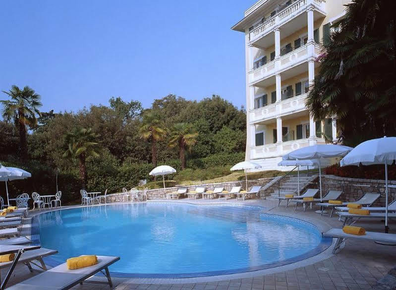 גרדונה ריביירה Villa Sofia Hotel מראה חיצוני תמונה